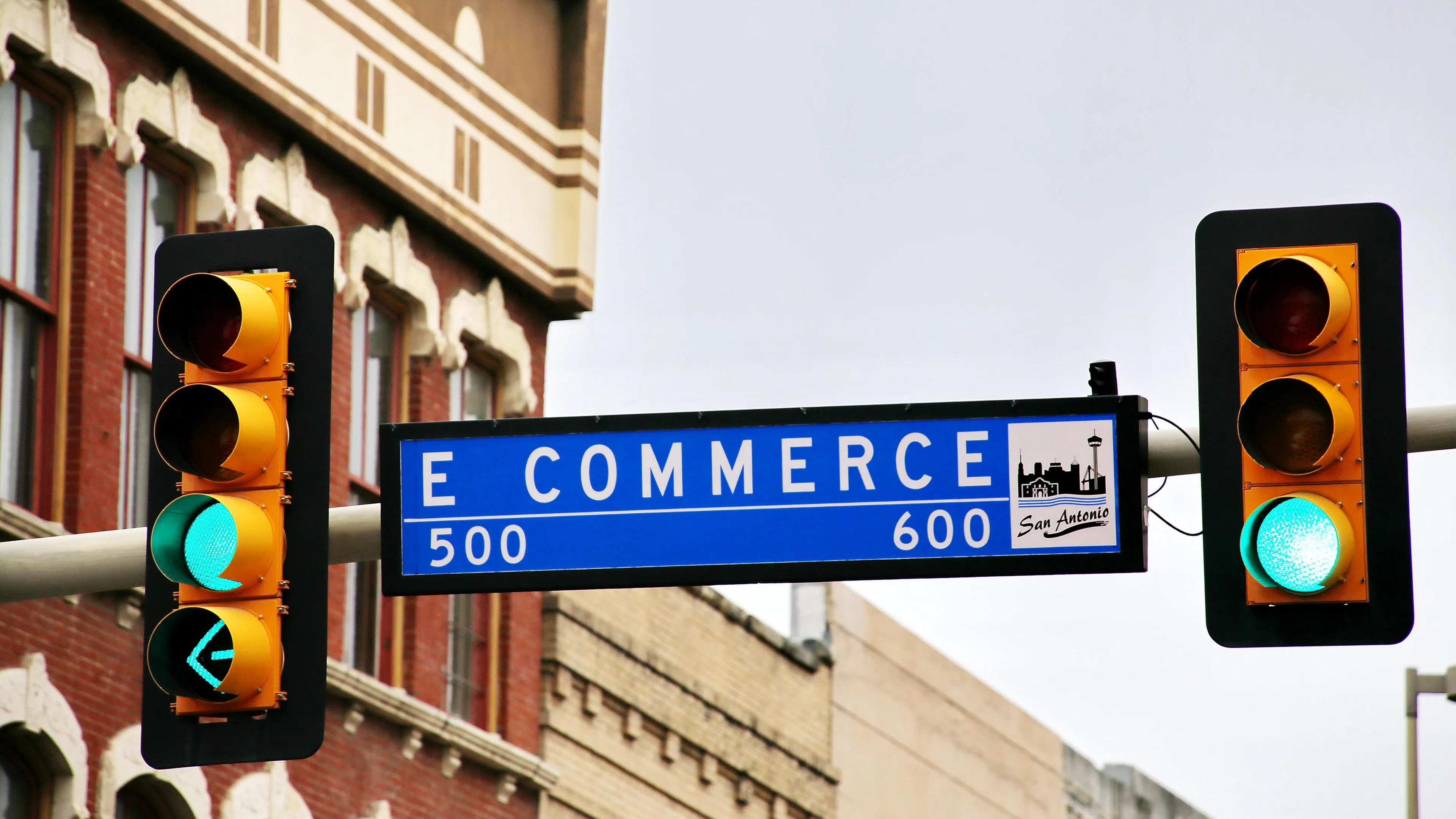 Ecommerce street sign photo